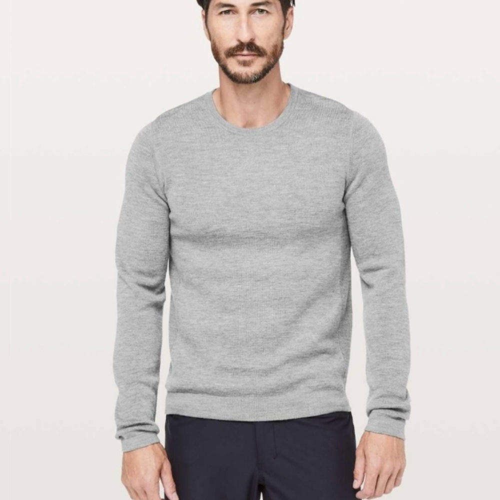 Men’s lululemon athletica sweater